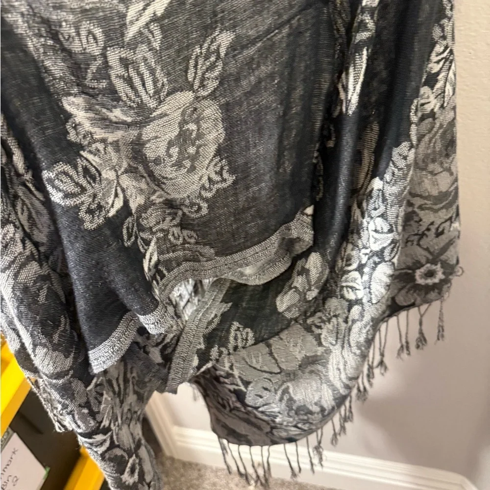Abercrombie & Fitch Floral Black and Gray Shawl with Fringe - Picture 2 of 4